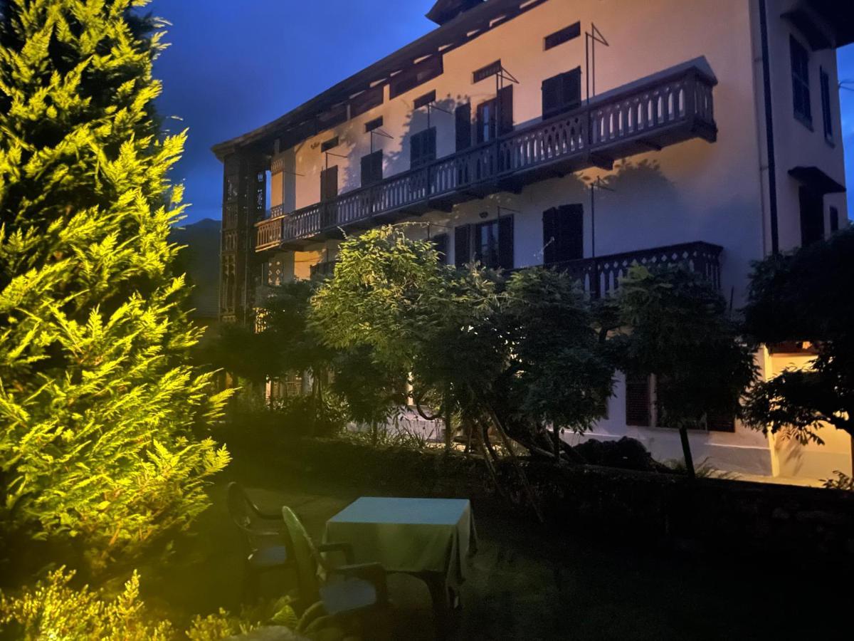 Dimora Fiorita Senior My Holiday Home วาราลโล ภายนอก รูปภาพ